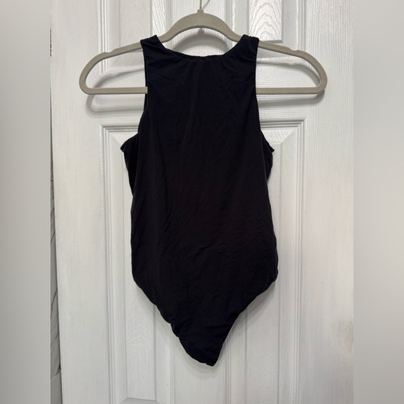 Skims Fits Everybody High Neck Bodysuit in Black Women’s Size Large - Picture 4 of 10